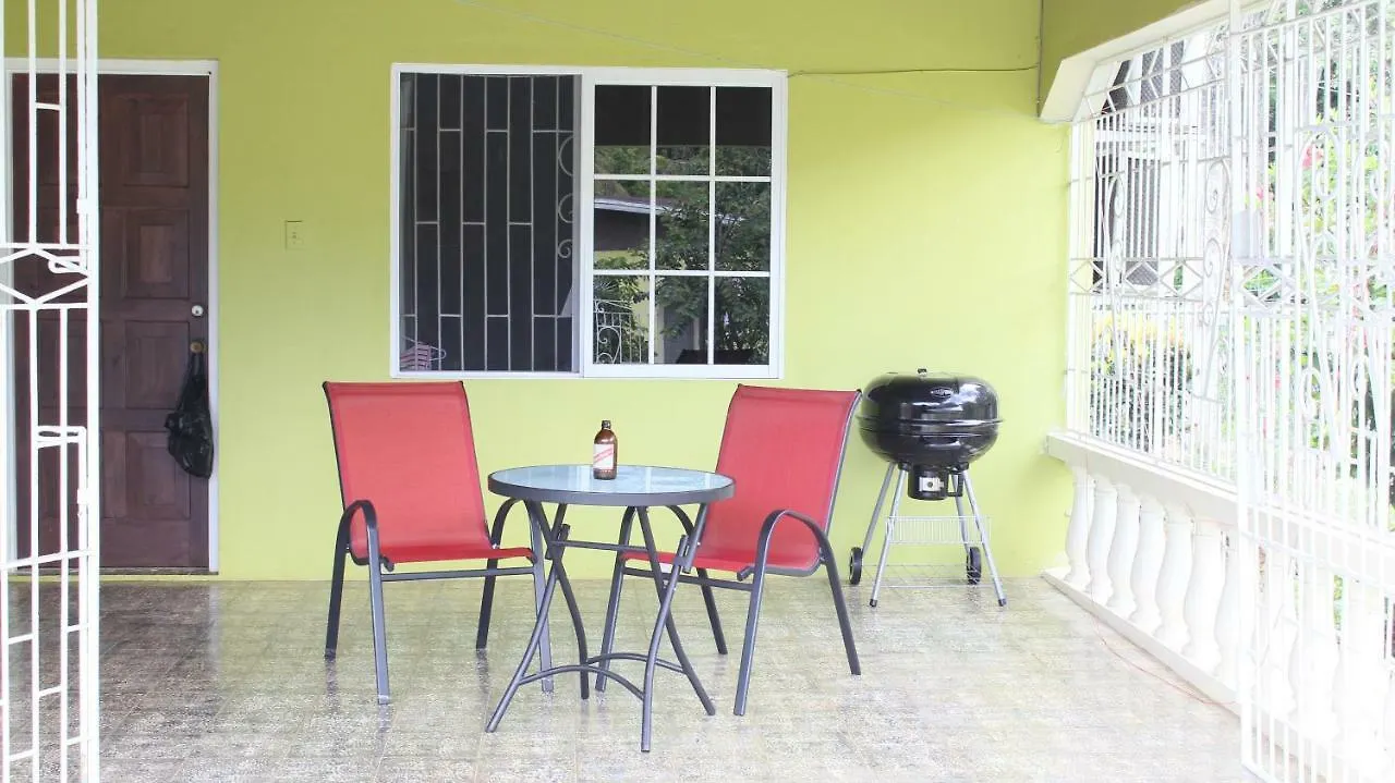 Ritashomeawayfromhome 오쵸 리오스 B&B